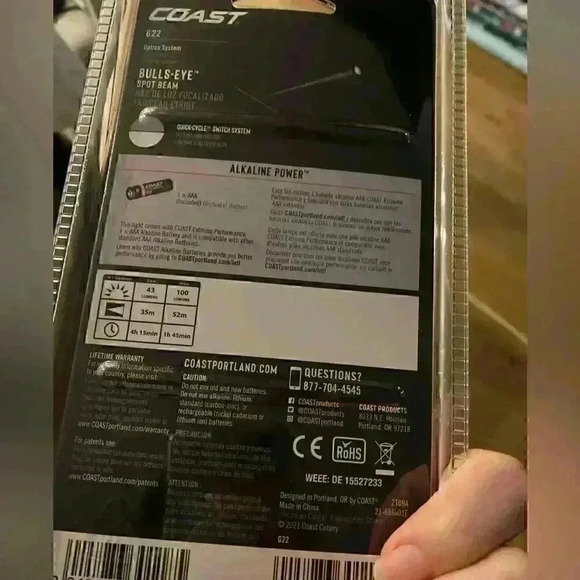 NWT Coast® G22 100 Lumen Bulls-Eye™ Spot Beam LED
Penlight, Battery Included - Picture 3 of 3